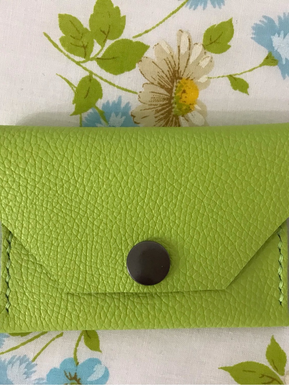 Handmade Genuine Lime 🍋‍🟩 Green Leather Envelope Wallet - Unbranded